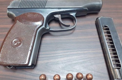 Bakı sakinindən tapança götürülüb