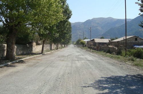 Geri dönmək istəməyən məcburi köçkünlərin NƏZƏRİNƏ