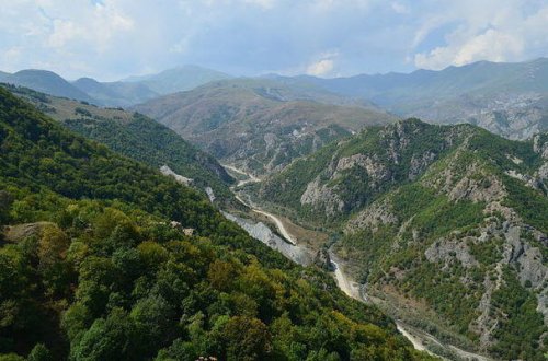 Keçmiş məcburi köçkünlər azad olunmuş torpaqlara bizneslərini apara biləcəklərmi? - Nazirlikdən AÇIQLAMA