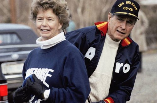 Сестра Джорджа Буша-старшего умерла после заражения коронавирусом