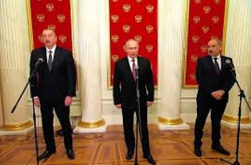 Niyə Paşinyanı həyəcan bürüdü, səsi titrədi? - Moskva görüşünün detalları