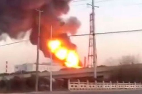 На химзаводе в Китае прогремел мощный взрыв - ВИДЕО
