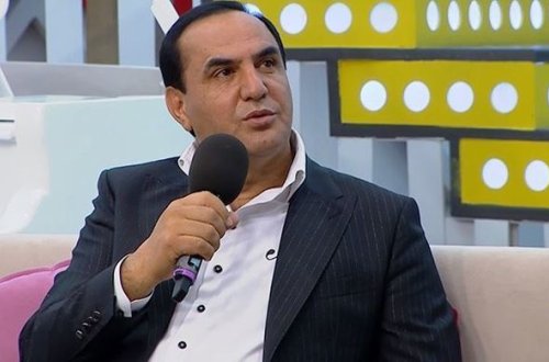 Manaf Ağayev: “Evdən pul oğurlayıb, qumar oynamışam” – VİDEO