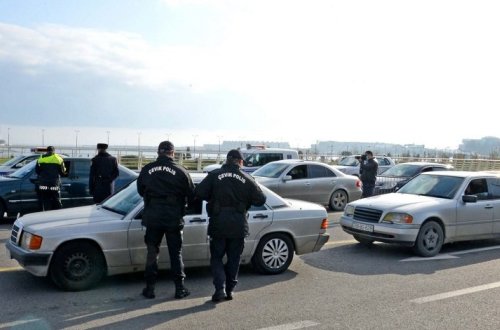 В Азербайджане за сутки арестованы двое нарушителей карантина