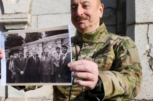 İlham Əliyev 38 il əvvəl Şuşada çəkdirdiyi fotonu nümayiş etdirdi