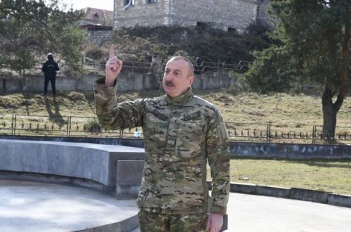 İlham Əliyev: “Ermənilər bir də ayılıb gördülər ki, azərbaycanlılar Şuşanın yaxınlığındadır” - VİDEO