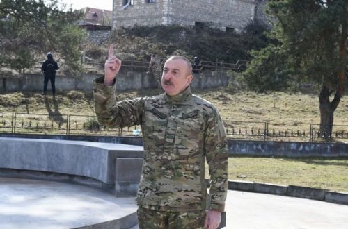 Ильхам Алиев: Армяне вдруг очнулись и увидели, что азербайджанцы на подступах к Шуше - ВИДЕО