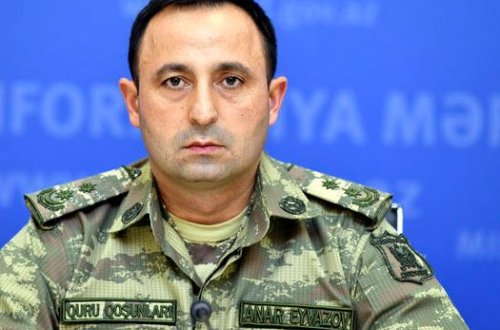 Müdafiə Nazirliyində brifinq keçirilir - CANLI