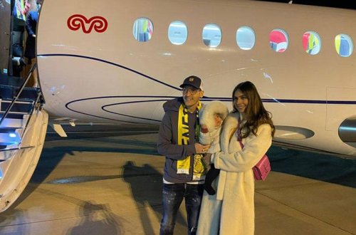 Məsut Özil İstanbula gəldi - FOTO
