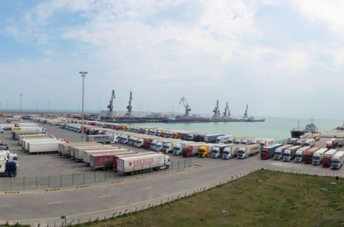 2020-ci ildə aşırılan nəqliyyat vasitələri və konteynerlərin sayı rekord səviyyədə olub - FOTO