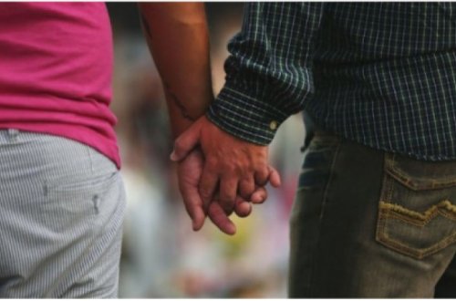 Koronavirus peyvəndi vurduranlar homoseksual olacaq – Ravvindən ŞOK AÇIQLAMA