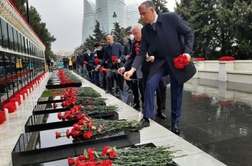 Gürcüstan səfirliyi: “Bakıda keçmiş SSRİ-nin ordusu müstəqilliyini tələb edən mülki əhalini cəzalandırıb”