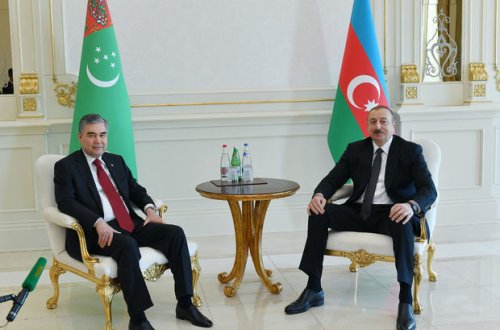 Президент Ильхам Алиев провел встречу с Гурбангулы Бердымухамедовым - ПРЯМОЙ ЭФИР