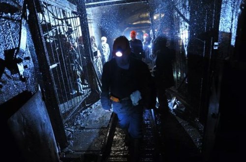 Rusiyada dağ mədəni çöküb: Ölənlər var