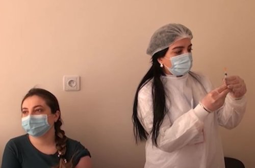 В Гяндже началась вакцинация против COVID-19 - ВИДЕО