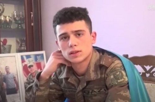 Suqovuşanda üz-üzə döyüşdə erməni zabitini məhv edən cəsur əsgər - VİDEO