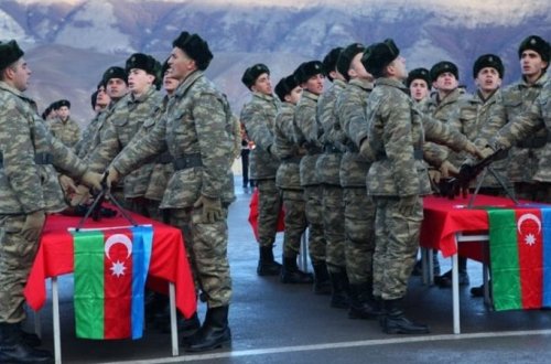 Azərbaycanda bu şəxslərə hərbi xidmətdən möhlət veriləcək