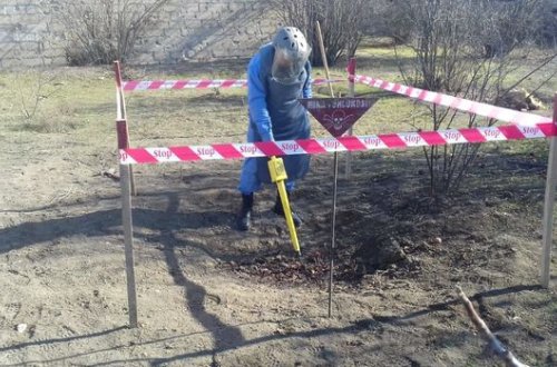 В ряде районов Азербайджана обезврежены неразорвавшиеся боеприпасы и мины - ФОТО