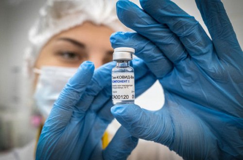 Израиль первым в мире начал вакцинацию подростков от COVID-19