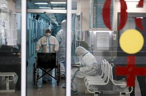 Rusiyada koronavirusdan ölənlərin sayı 70 minə yaxınlaşır