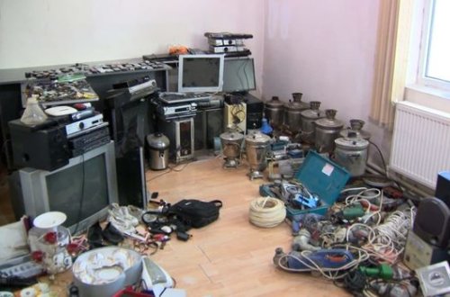 Evlərdən oğurluq edən dəstə üzvləri saxlanıldı - FOTO+VİDEO