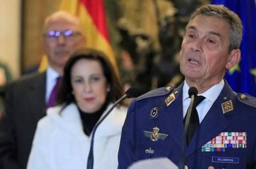 İspaniyada COVID-19 peyvəndi qalmaqalı: Baş Qərargah rəisi istefa verdi