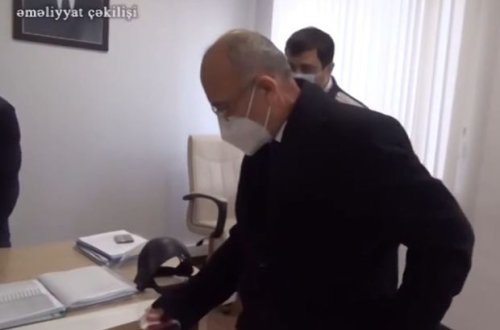 Azərbaycanda rüşvət alan xəstəxana direktorunun tutulma görüntüləri - ANBAAN VİDEO