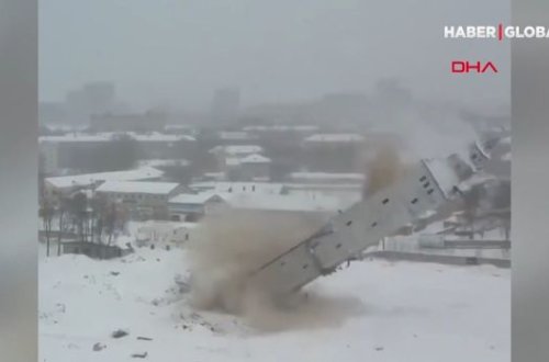 Nəhəng lift qalası partladıldı – ANBAAN VİDEO