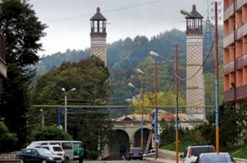 Ermənilərin guya Şuşanı döyüşsüz verməsi ağ yalandır