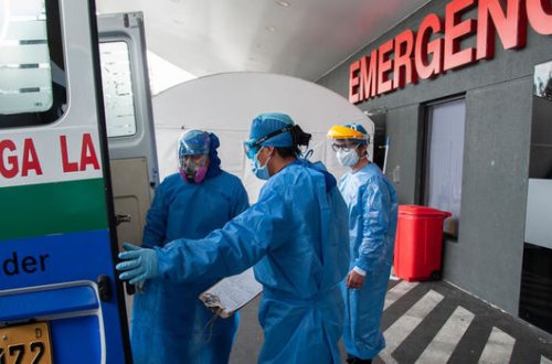 В Эквадоре врачи ввели десятки тысяч доз поддельной вакцины