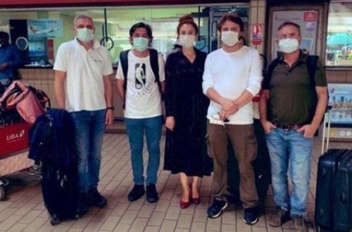 Трое моряков захваченного турецкого судна вернулись на родину - ФОТО