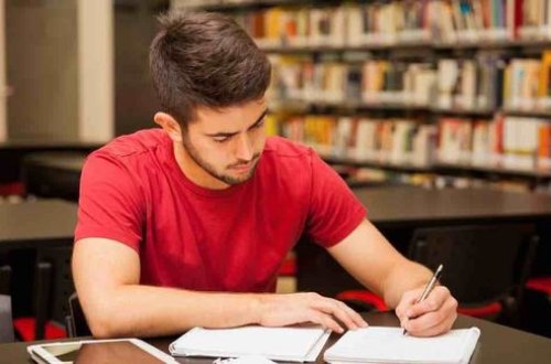 Tələbələrin köçürülməsinə başlanıldı