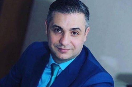 Rüfət Axundov LÜKS avtomobilini NÜMAYİŞ ETDİRDİ - FOTO