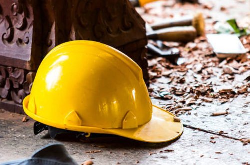 В Шабране произошел несчастный случай, есть пострадавшие