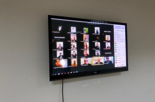 Nəsimi rayonunda Gənclər Günü ilə bağlı video-görüş keçirildi