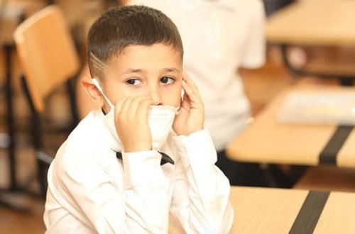 Təhsil Nazirliyi koronavirusa yoluxan şagirdlərin sayını açıqladı