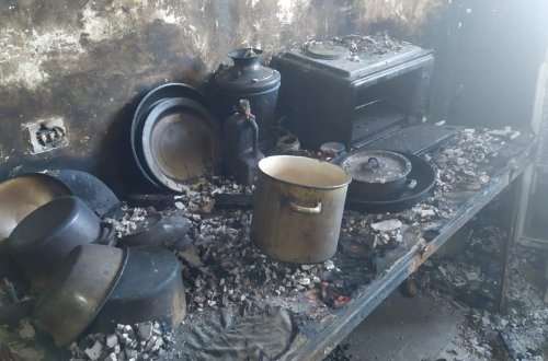 Oğurluq etdiyi evləri yandıran şəxs saxlanıldı-FOTO