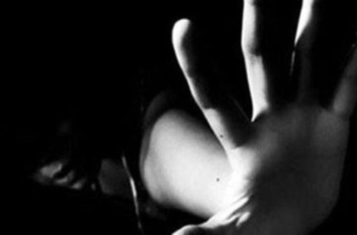 Azərbaycanda ana 15 yaşlı qızını kişi ilə tutdu: “Yataq otağında…” – ŞOK OLAY