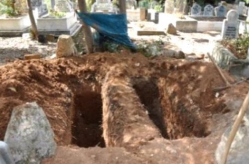 Şəhidin məzarı açıldı, qəbirqazan qorxub qaçdı - VİDEO