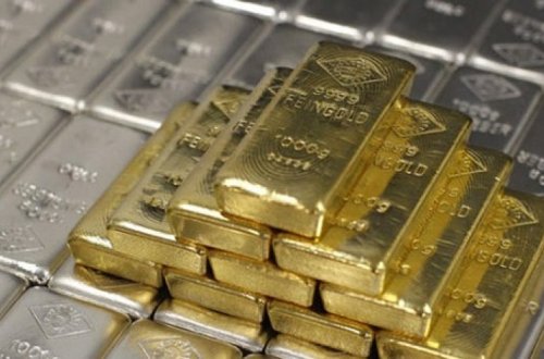 В Азербайджане дешевеет золото