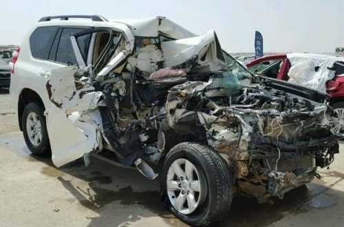 B Баку столкнулись Toyota и КамАЗ, есть погибший