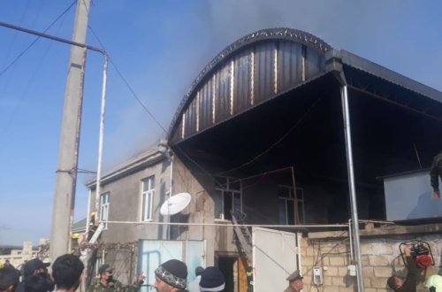 Tovuzda ev yandı-Foto