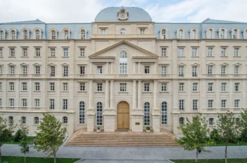 Maliyyə Nazirliyində geniş kollegiya iclası keçirilib