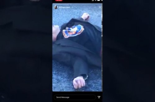 Polis canlı yayımda vətəndaşı güllələdi – 18+ VİDEO