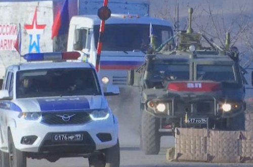 Sülhməramlılar Kəlbəcərə tikinti materialları çatdırıb - VİDEO