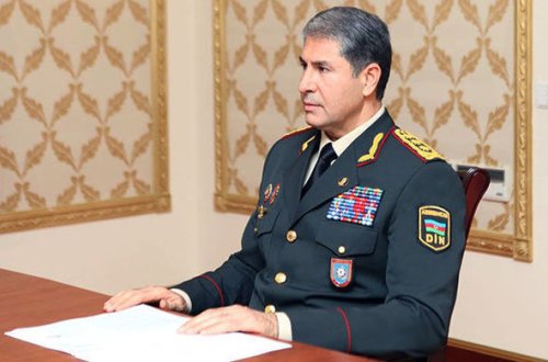 Vilayət Eyvazov polis mayorunun rütbəsini artırdı