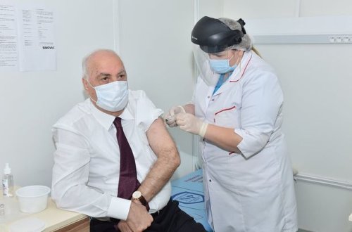 Sumqayıtın icra başçısı peyvənd olundu - FOTO