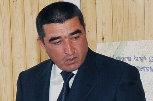 Etibar Pirverdiyev 300 hektarlıq meyvə bağını satışa çıxarıb