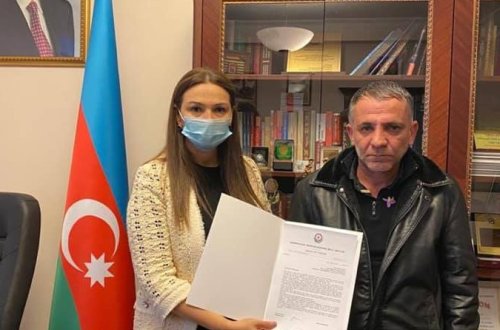 Qənirə Paşayeva şəhid qardaşların atası ilə görüşüb - FOTO