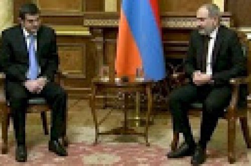 Paşinyan Arutyunyanla görüşdü